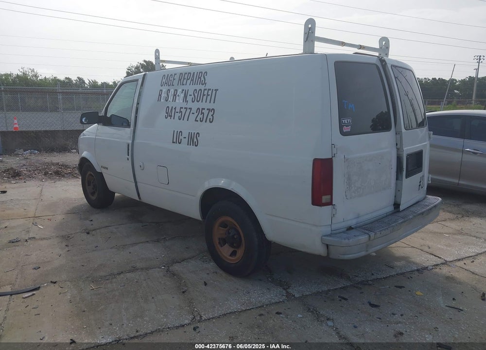 2001 CHEVROLET ASTRO VIN: 1GCDM19W81B141620