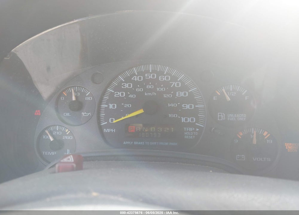 2001 CHEVROLET ASTRO VIN: 1GCDM19W81B141620