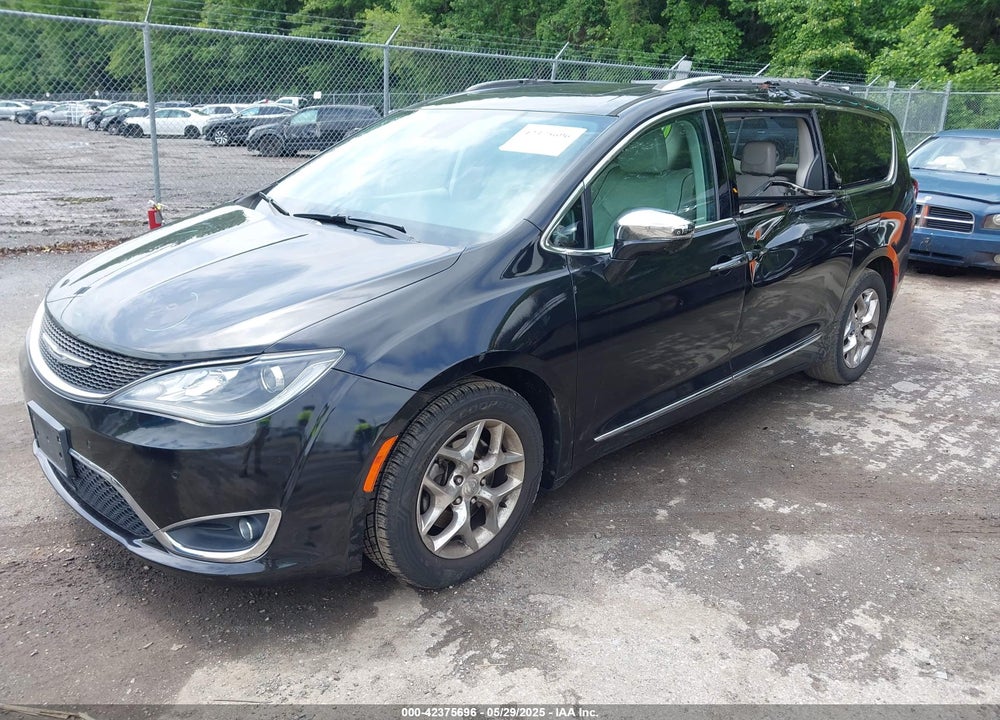 2017 CHRYSLER PACIFICA LIMITED VIN: 2C4RC1GG3HR566162