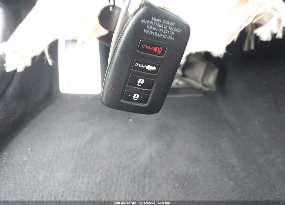 2016 LEXUS RC 350 VIN: JTHHE5BC6G5012805