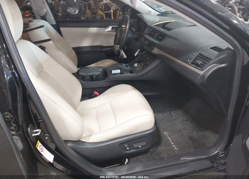 2013 LEXUS CT 200H VIN: JTHKD5BH1D2169451