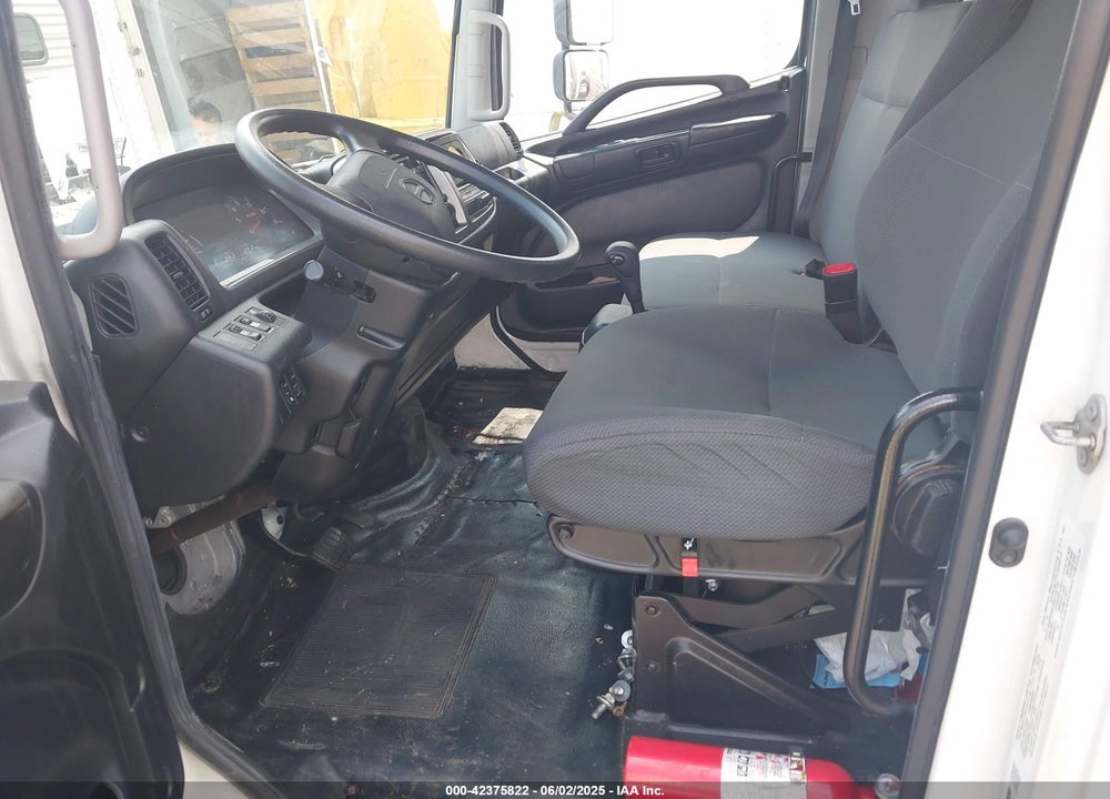 2020 HINO 258/268 VIN: 5PVNJ8JT2L5S60272