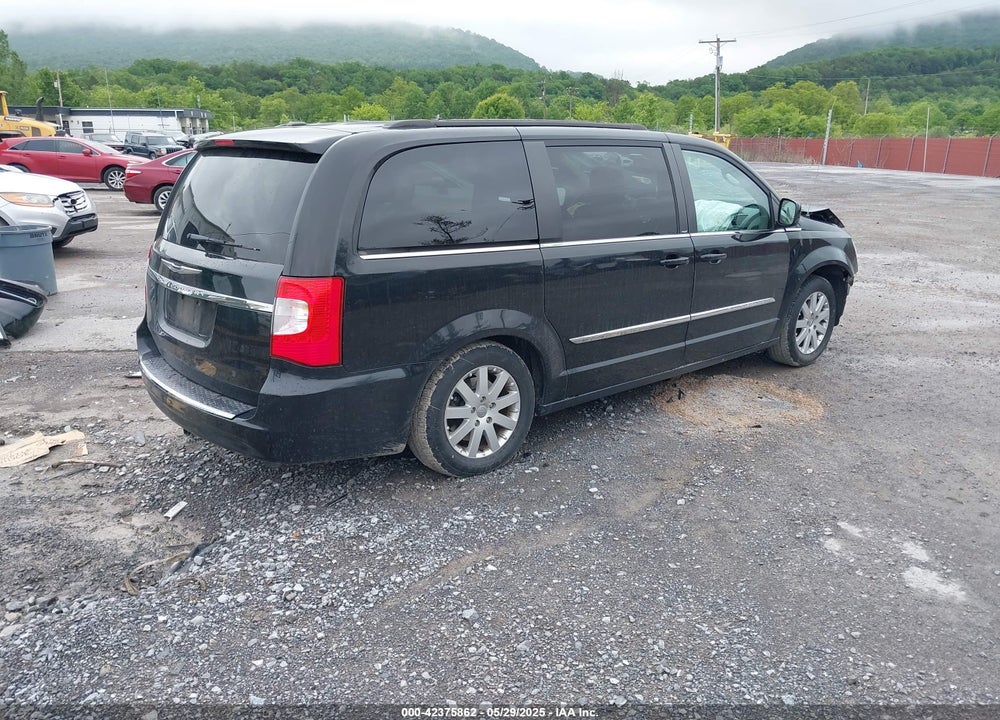 2014 CHRYSLER TOWN & COUNTRY VIN: 2C4RC1BG3ER317203