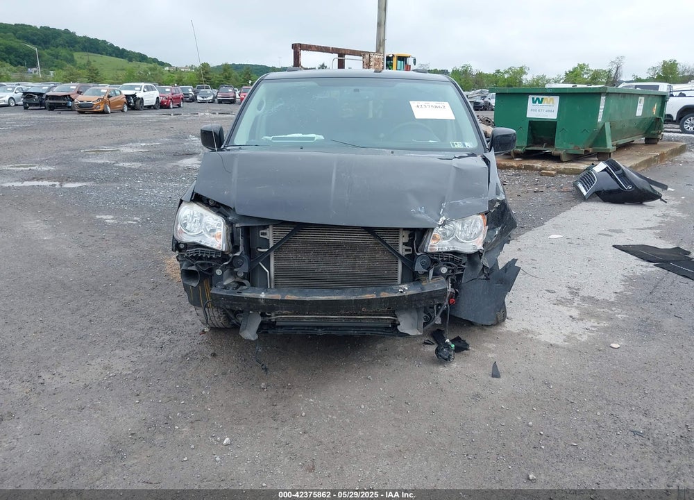 2014 CHRYSLER TOWN & COUNTRY VIN: 2C4RC1BG3ER317203