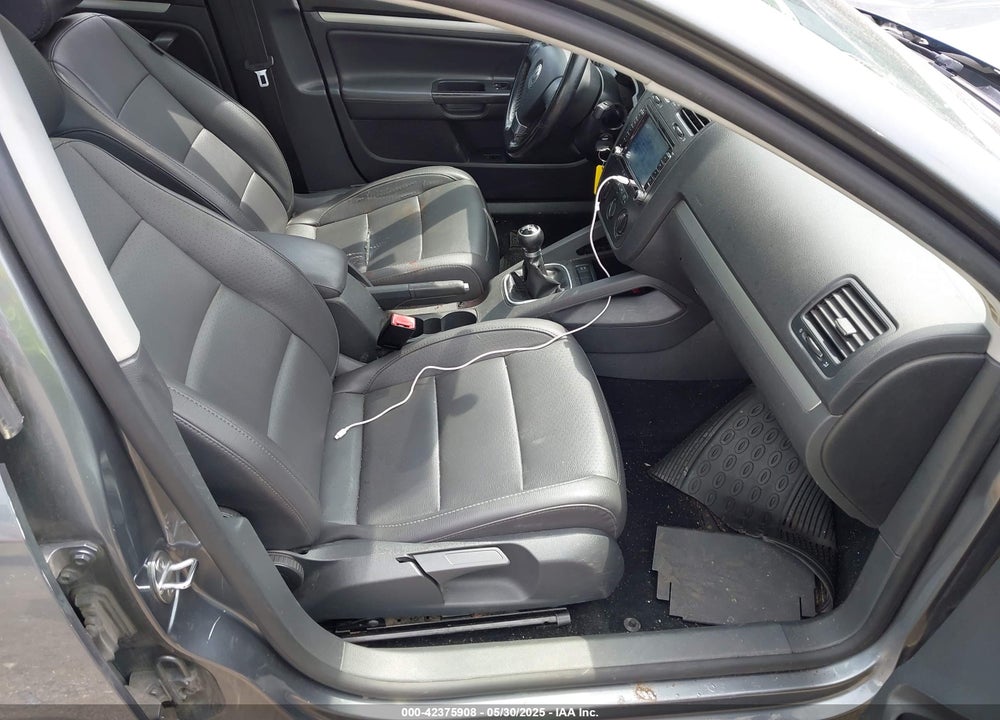 2009 VOLKSWAGEN JETTA 2.5L SE VIN: 3VWTZ71K59M257612