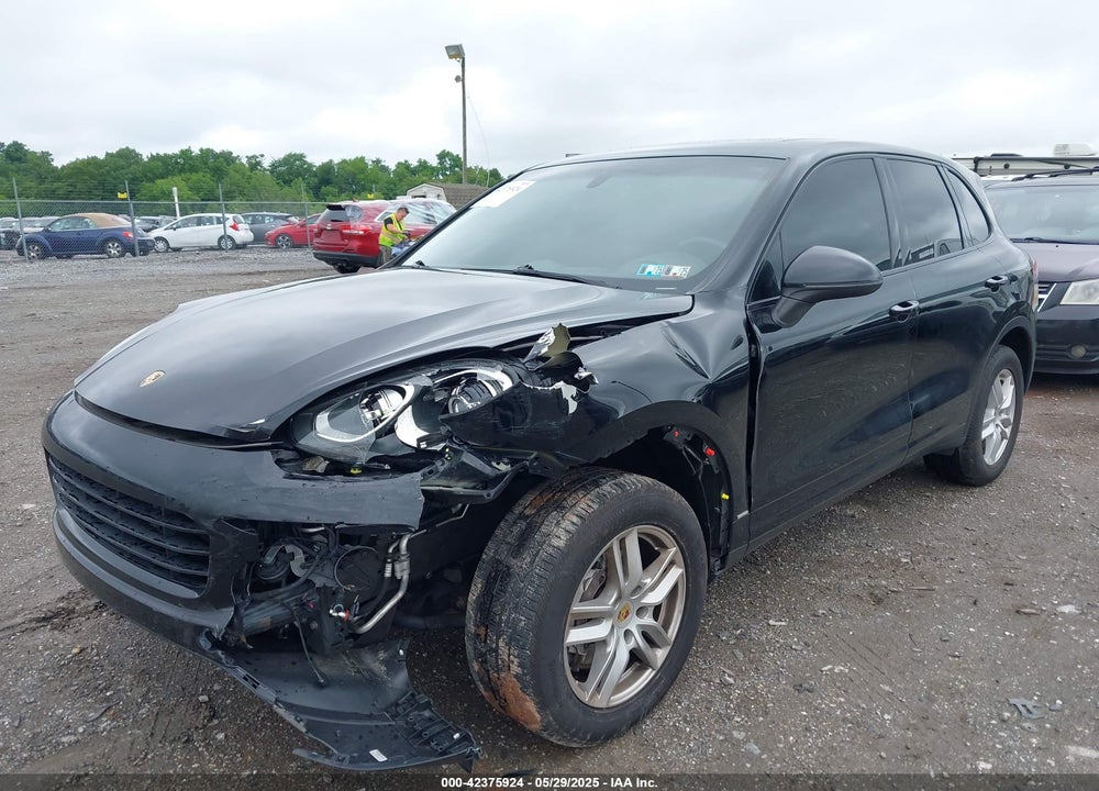 2016 PORSCHE CAYENNE VIN: WP1AA2A28GLA10621