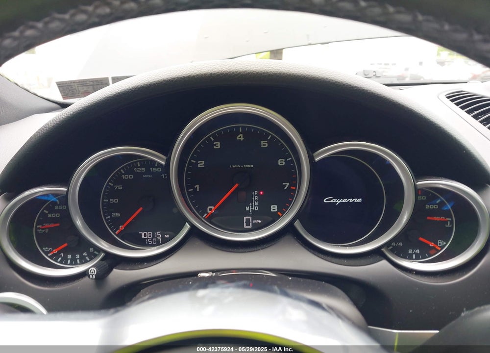 2016 PORSCHE CAYENNE VIN: WP1AA2A28GLA10621