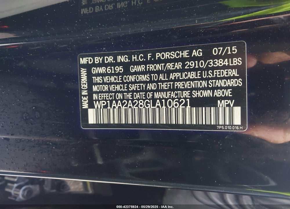 2016 PORSCHE CAYENNE VIN: WP1AA2A28GLA10621