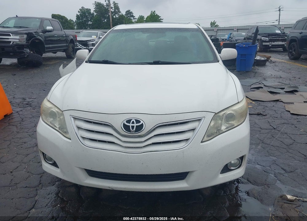 2011 TOYOTA CAMRY VIN: 4T1BF3EK1BU739288
