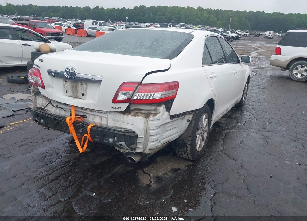2011 TOYOTA CAMRY VIN: 4T1BF3EK1BU739288