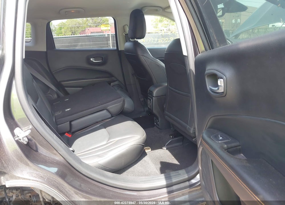 2018 JEEP COMPASS VIN: 3C4NJDCB4JT284146