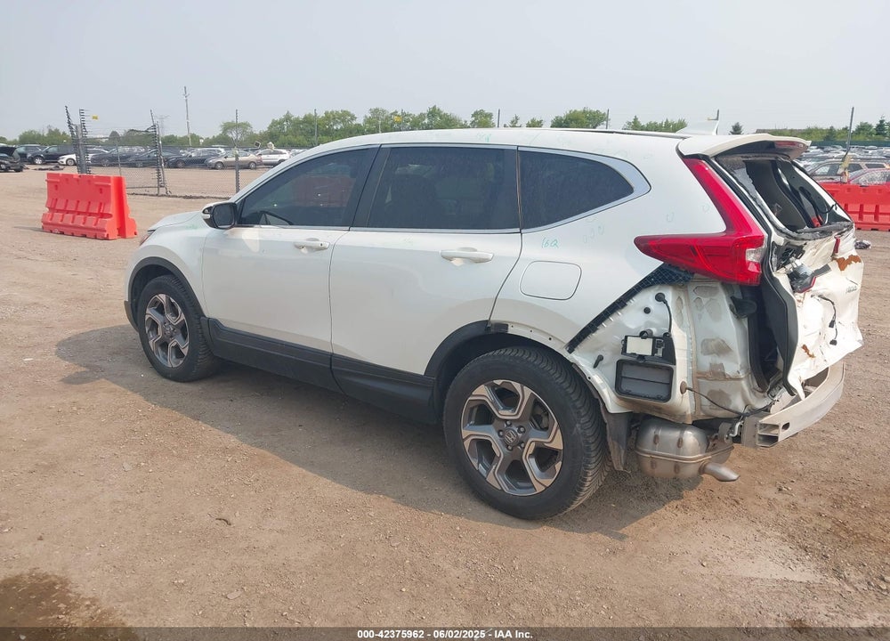 2018 HONDA CR-V VIN: 2HKRW2H81JH616208