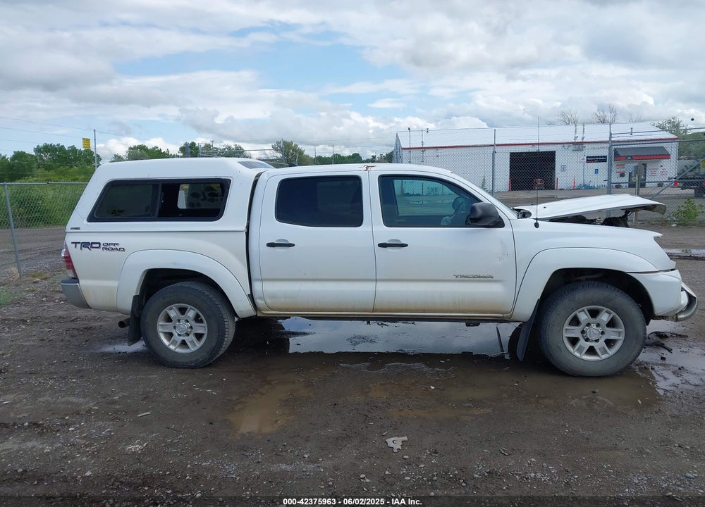 2014 TOYOTA TACOMA VIN: 5TFLU4EN0EX098068
