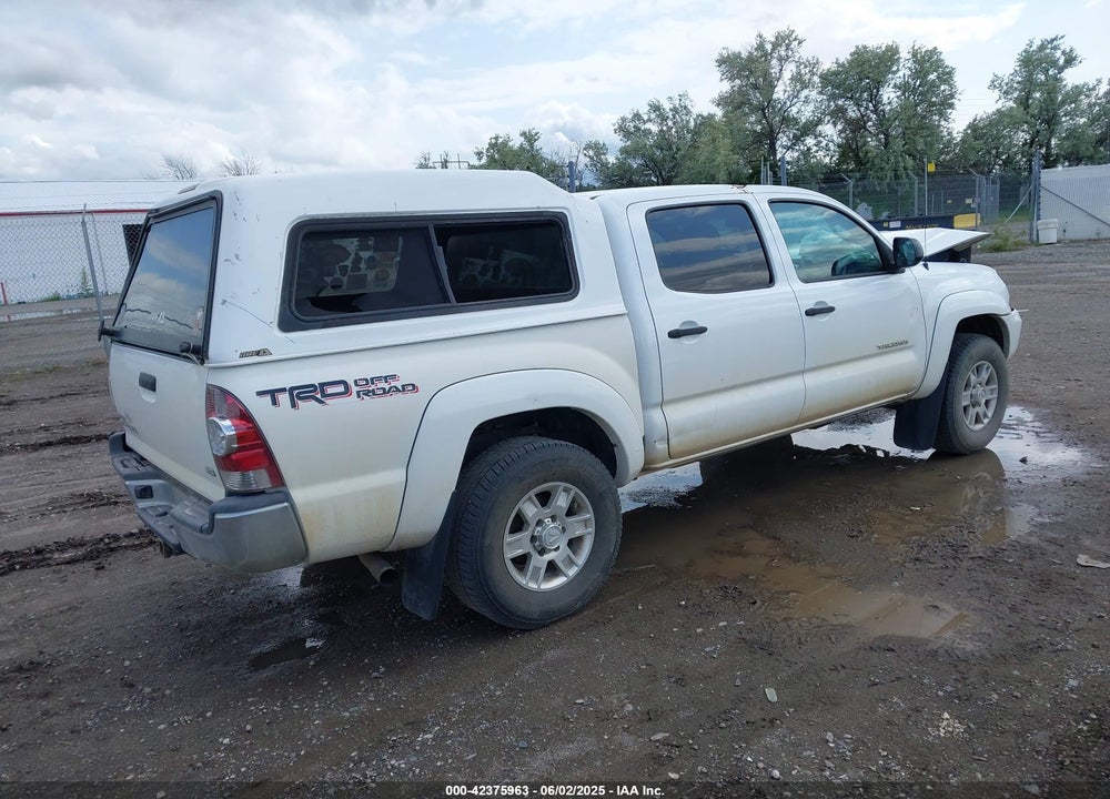 2014 TOYOTA TACOMA VIN: 5TFLU4EN0EX098068