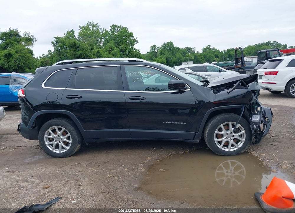 2018 JEEP CHEROKEE VIN: 1C4PJLCB9JD527975
