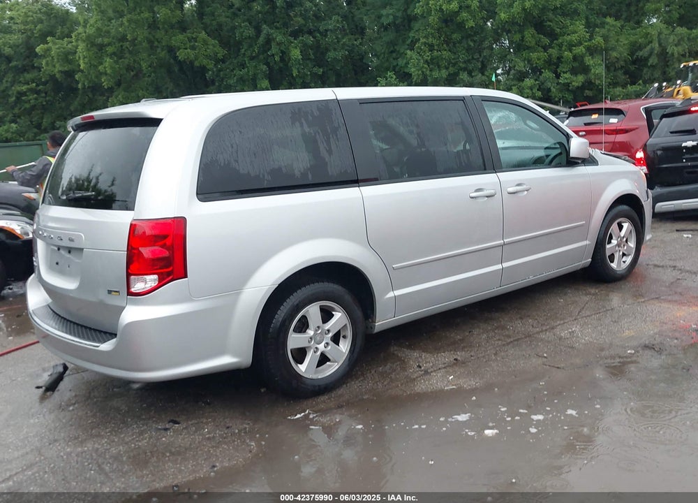 2011 DODGE GRAND CARAVAN MAINSTREET VIN: 2D4RN3DG6BR643854
