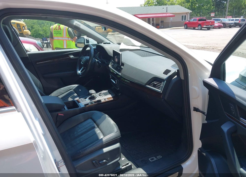 2020 AUDI Q5 PREMIUM PLUS 55 TFSI E QUATTRO S TRONIC VIN: WA1E2AFY8L2049128