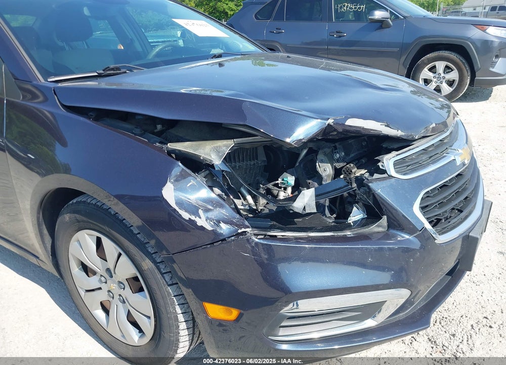 2015 CHEVROLET CRUZE VIN: 1G1PA5SH2F7258041