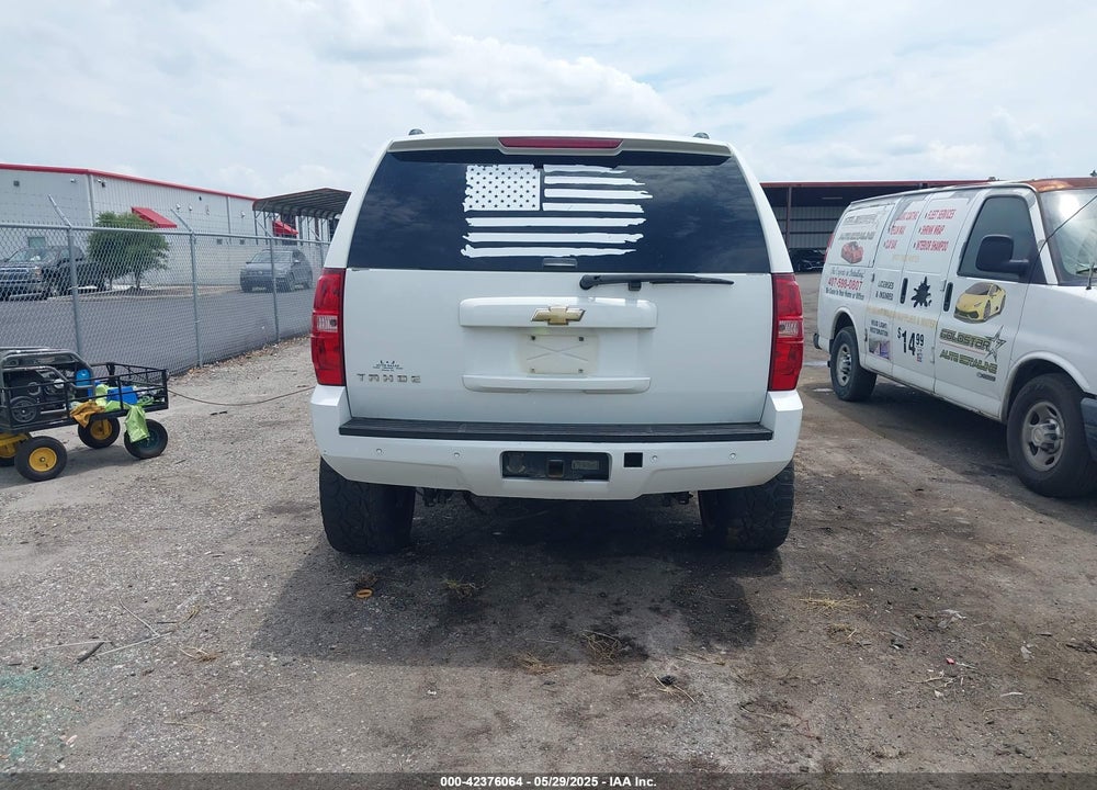 2007 CHEVROLET TAHOE LT VIN: 1GNFC13J27J383379