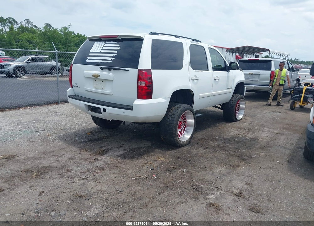 2007 CHEVROLET TAHOE LT VIN: 1GNFC13J27J383379