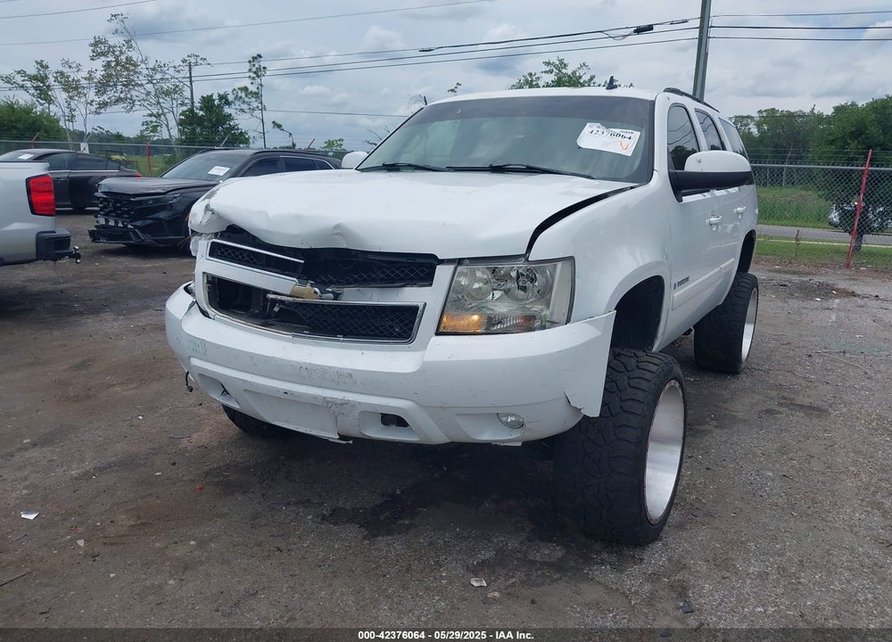 2007 CHEVROLET TAHOE LT VIN: 1GNFC13J27J383379
