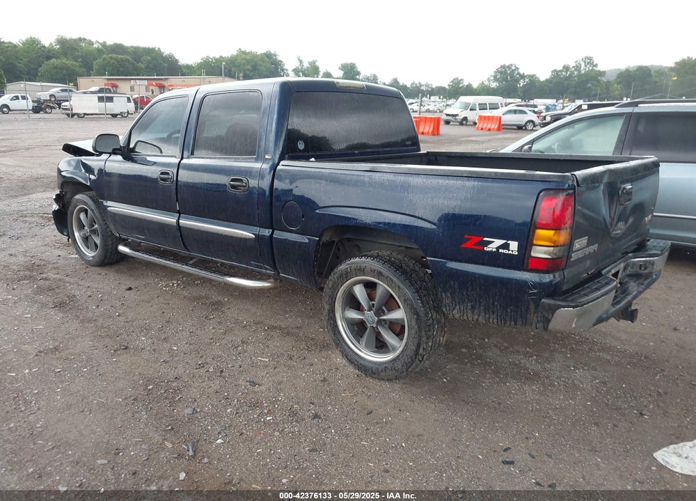 2005 GMC SIERRA 1500 SLT VIN: 2GTEK13T951298250