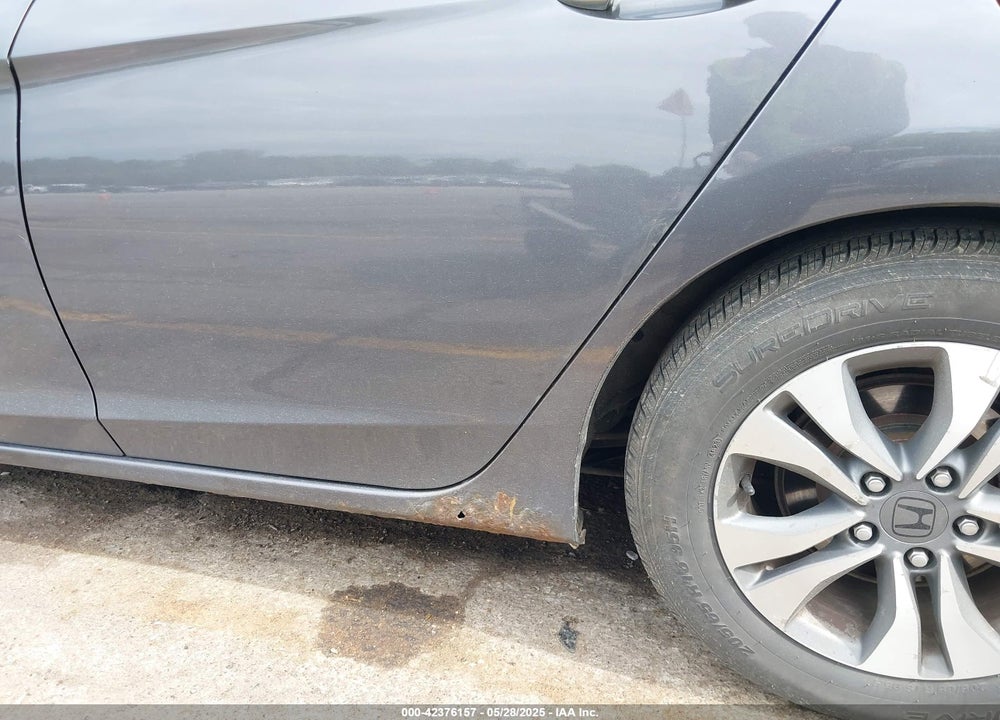 2013 HONDA ACCORD LX VIN: 1HGCR2F30DA002302