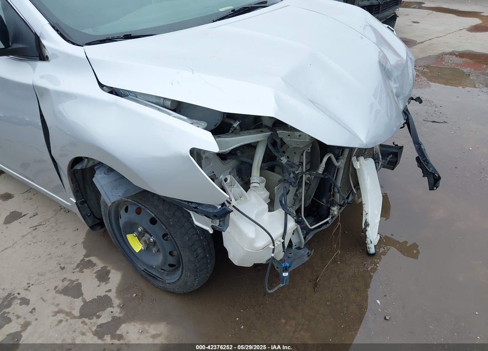 2017 NISSAN SENTRA VIN: 3N1AB7AP9HY250487