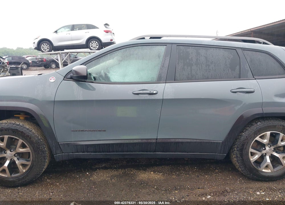 2014 JEEP CHEROKEE TRAILHAWK VIN: 1C4PJMBSXEW152857