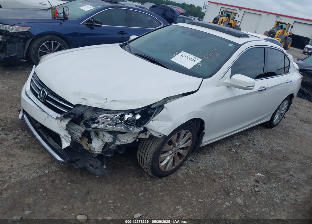 2015 HONDA ACCORD EX-L V-6 VIN: 1HGCR3F89FA003100