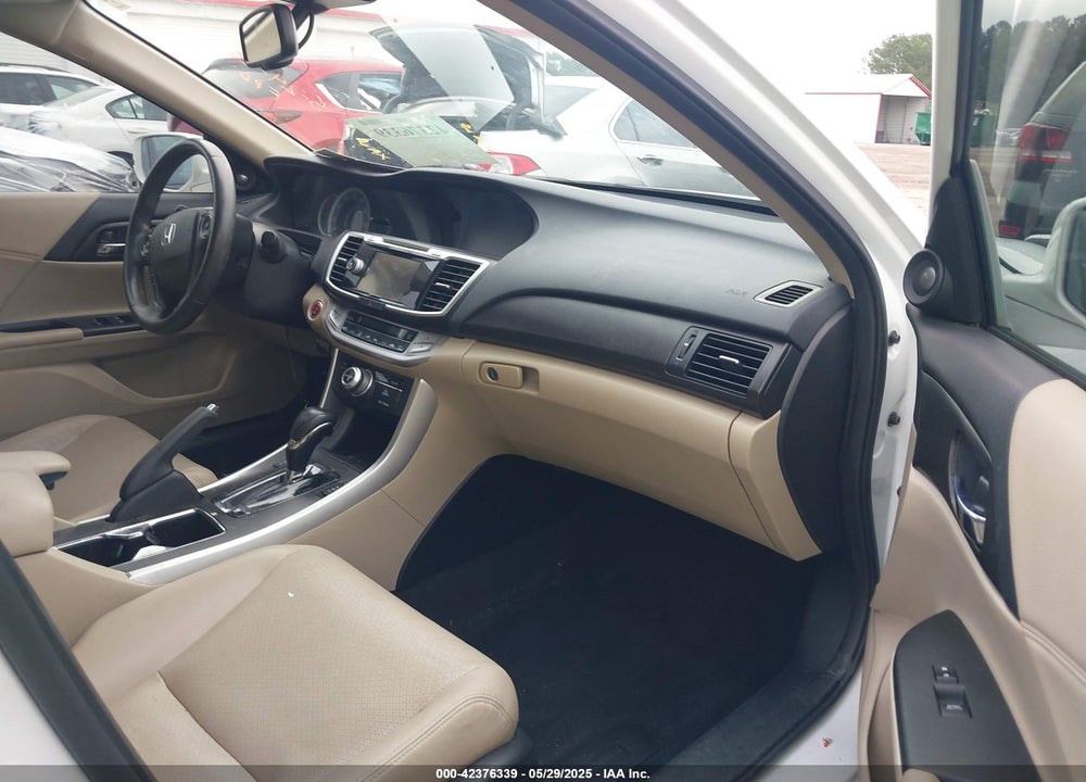 2015 HONDA ACCORD EX-L V-6 VIN: 1HGCR3F89FA003100