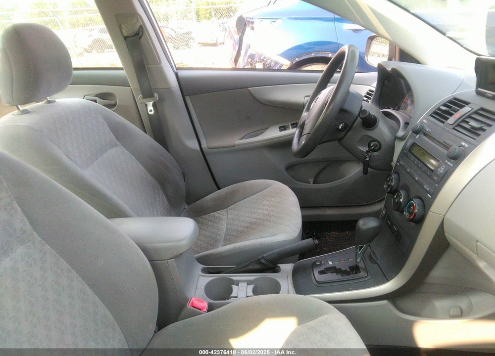 2009 TOYOTA COROLLA LE VIN: JTDBL40E89J039266