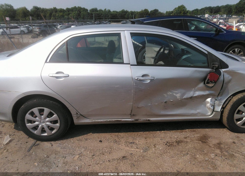 2009 TOYOTA COROLLA LE VIN: JTDBL40E89J039266