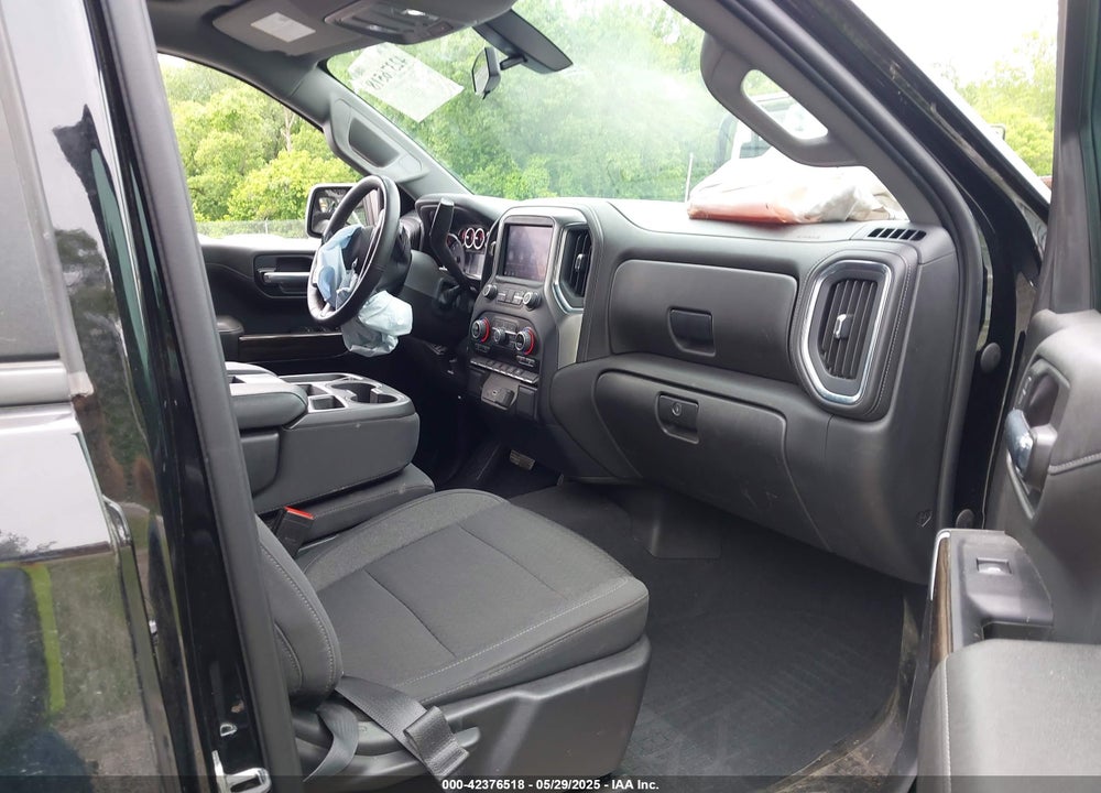 2022 CHEVROLET SILVERADO 1500 LTD 4WD SHORT BED LT VIN: 3GCUYDED8NG165794