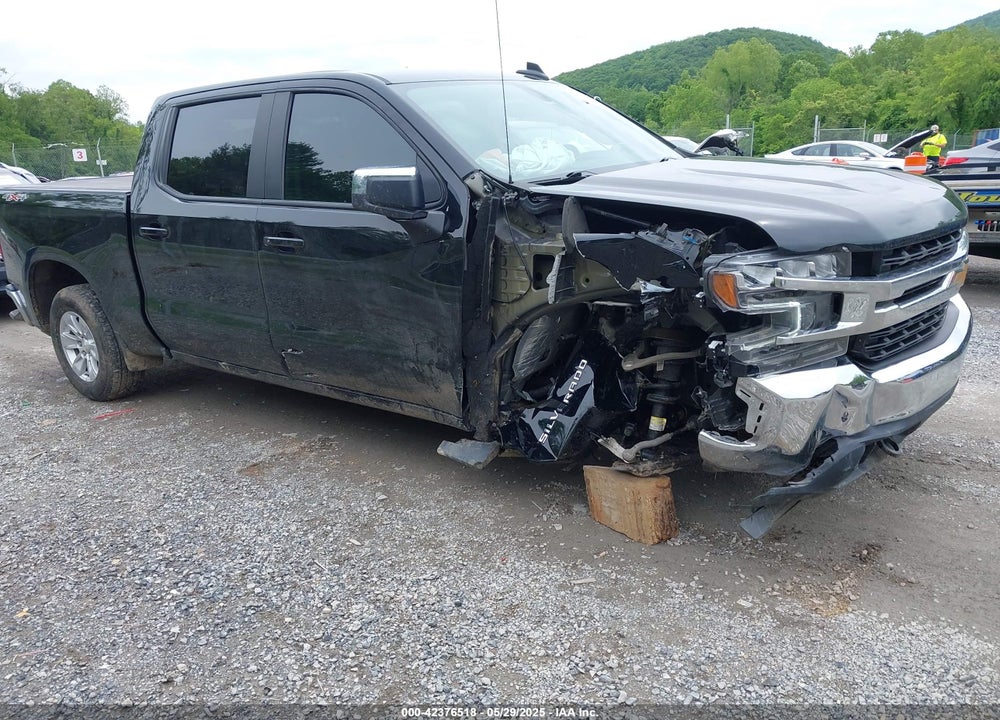 2022 CHEVROLET SILVERADO 1500 LTD 4WD SHORT BED LT VIN: 3GCUYDED8NG165794