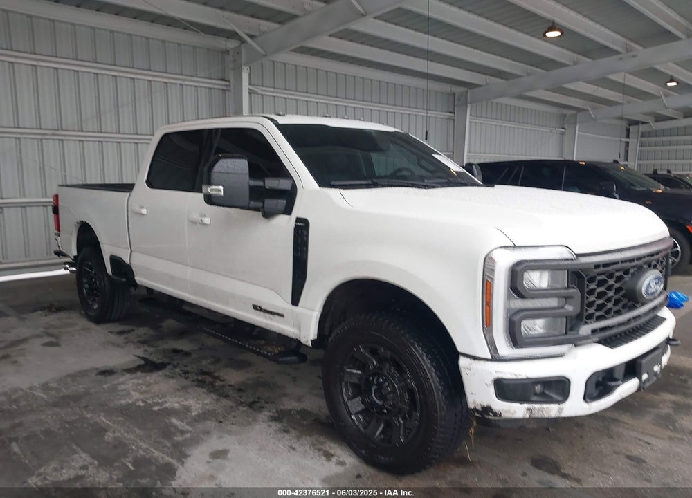 2024 FORD F-350 LARIAT VIN: 1FT8W3BT0RED04553
