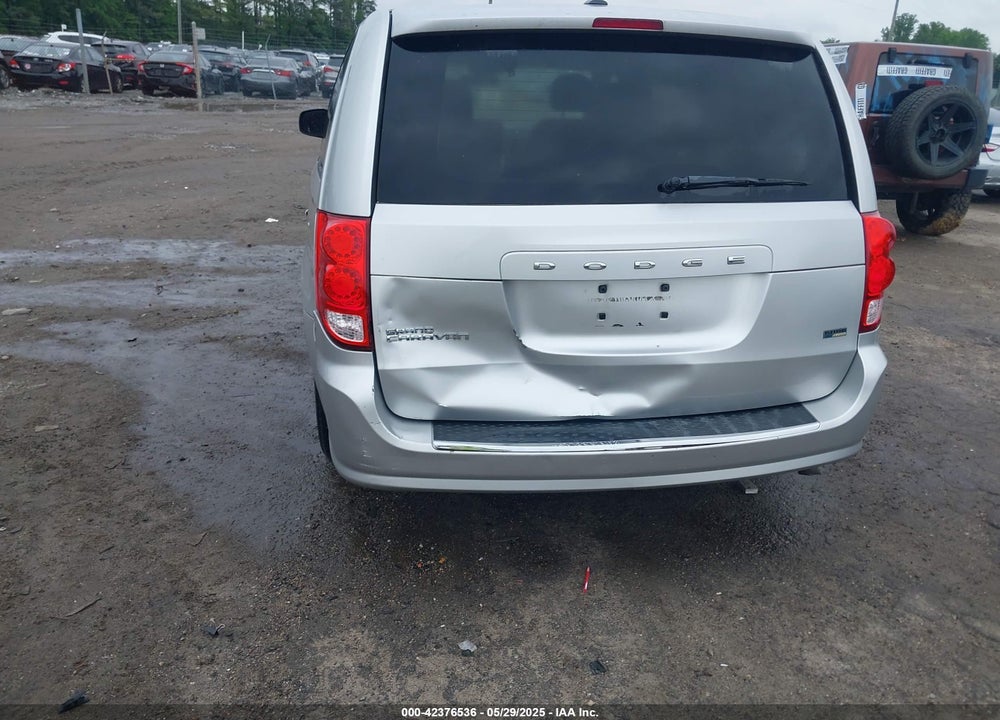 2011 DODGE GRAND CARAVAN EXPRESS VIN: 2D4RN4DG8BR625538