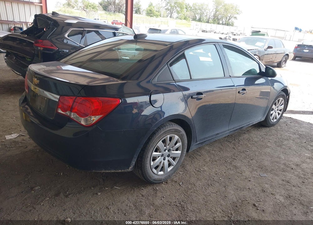 2016 CHEVROLET CRUZE LIMITED LS AUTO VIN: 1G1PC5SH7G7117512