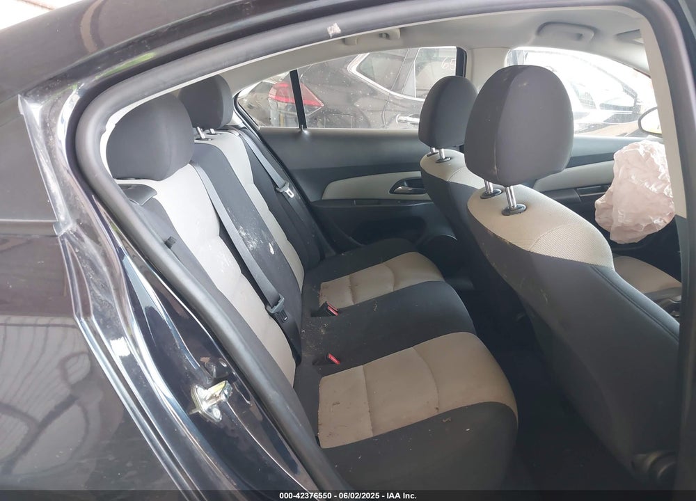 2016 CHEVROLET CRUZE LIMITED LS AUTO VIN: 1G1PC5SH7G7117512