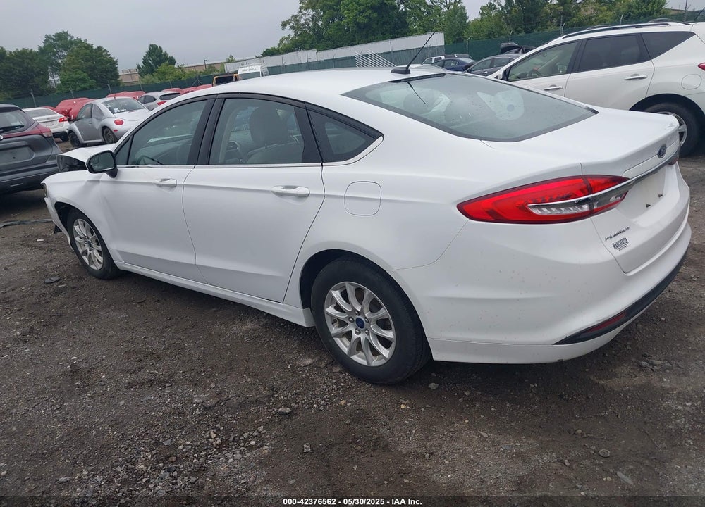 2018 FORD FUSION VIN: 3FA6P0G75JR207547