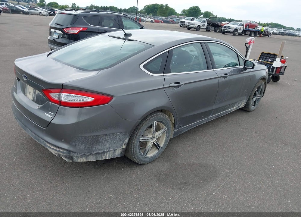 2013 FORD FUSION SE VIN: 3FA6P0HR9DR242113