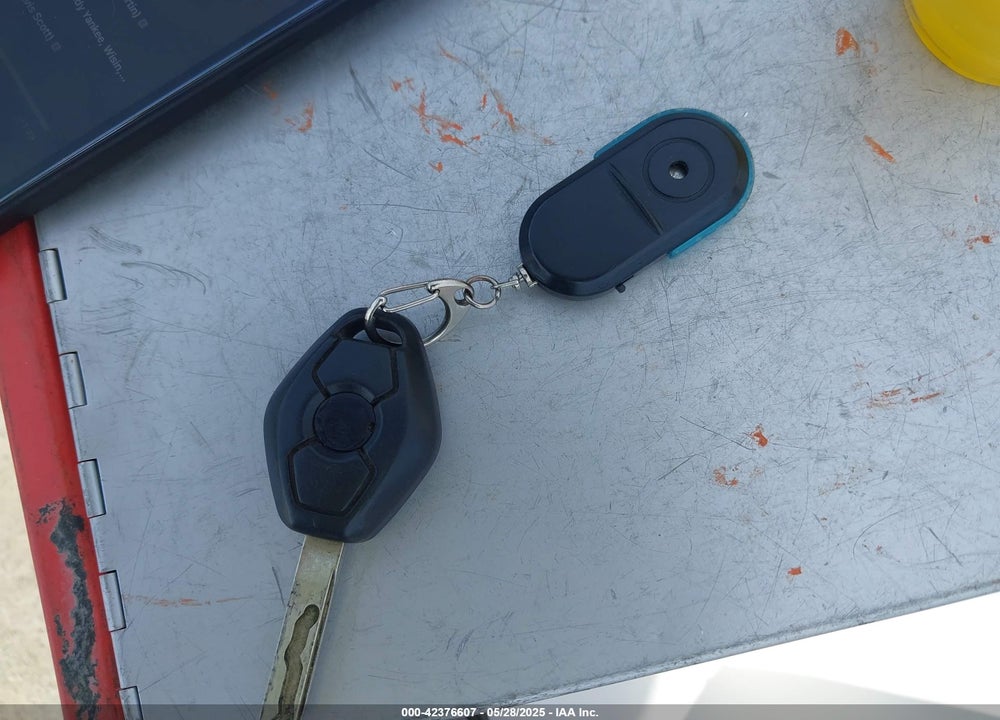 2004 BMW 325XIT VIN: WBAEP33434PF04167