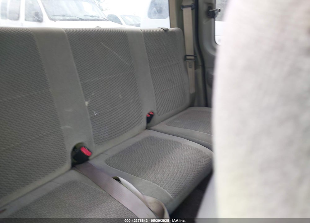 2002 FORD F-150 XL/XLT VIN: 1FTRX17222NA95439