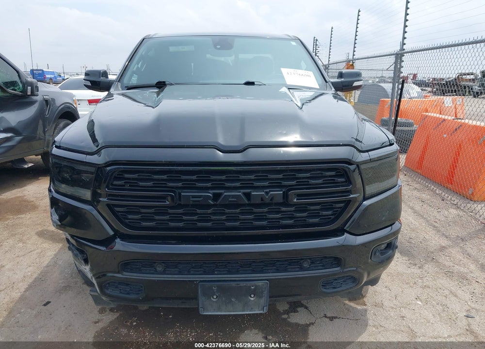 2022 RAM 1500 VIN: 1C6RREBT5NN126017