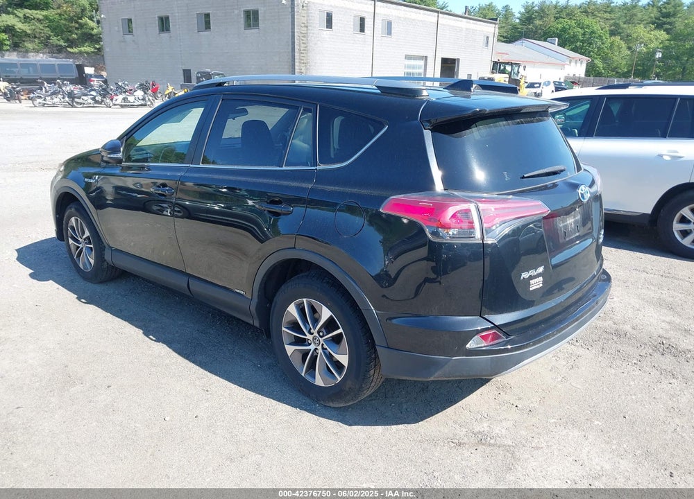 2017 TOYOTA RAV4 HV VIN: JTMRJREV1HD152032