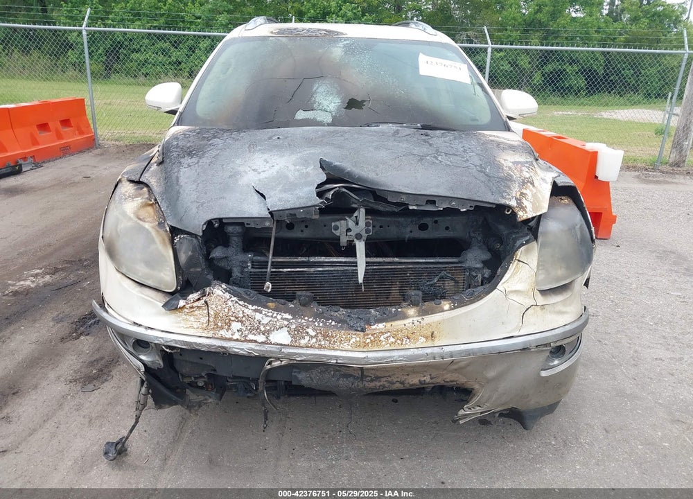 2008 BUICK ENCLAVE VIN: 5GAER23768J306918