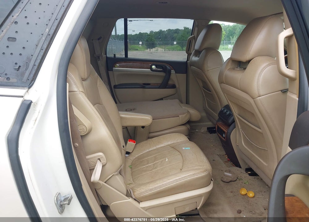 2008 BUICK ENCLAVE VIN: 5GAER23768J306918