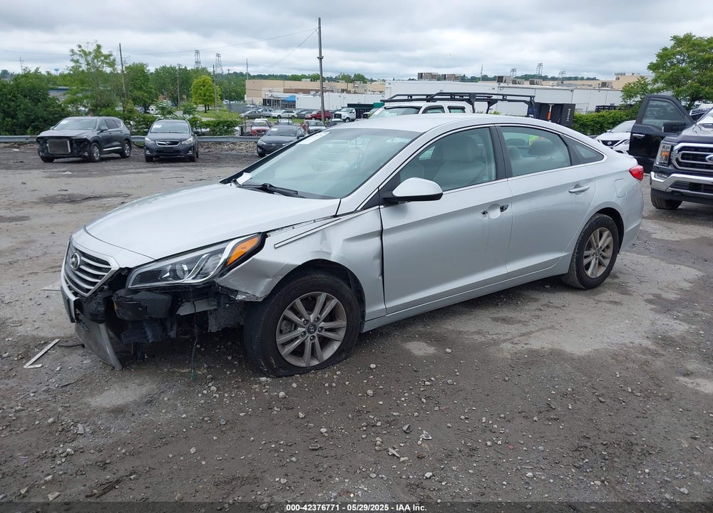 2016 HYUNDAI SONATA VIN: 5NPE24AF4GH415913