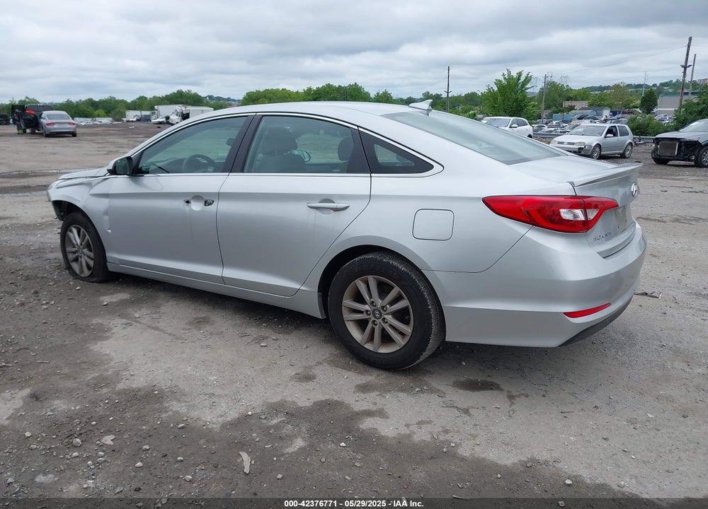 2016 HYUNDAI SONATA VIN: 5NPE24AF4GH415913
