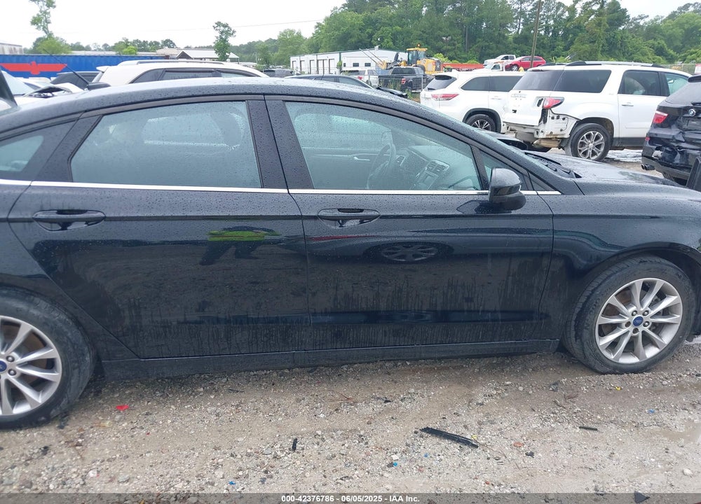 2017 FORD FUSION VIN: 3FA6P0HD3HR170156